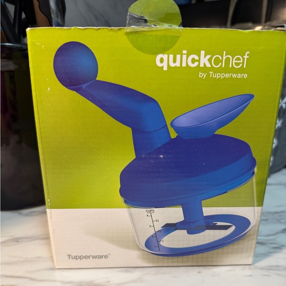 Tupperware QuickChef - Blue - Picture 1 of 3